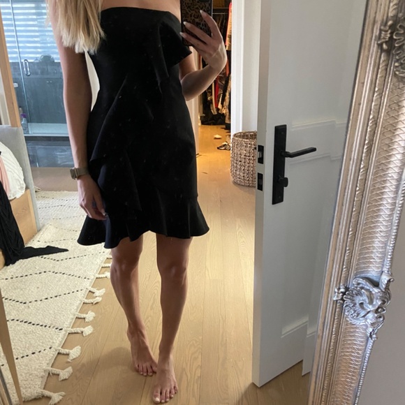 Likely black ruffle mini dress - size 6 - worn once, brand new condition - Picture 3 of 3
